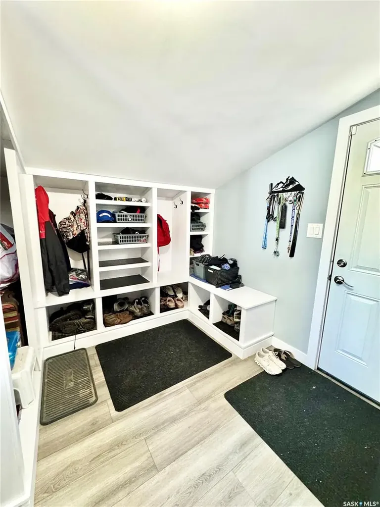 719 4th Street E Prince Albert SK S6V 0K4