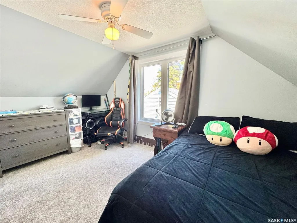 719 4th Street E Prince Albert SK S6V 0K4