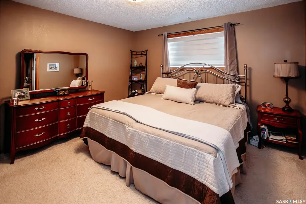 643 Dieppe Drive Weyburn SK S4H 3G4
