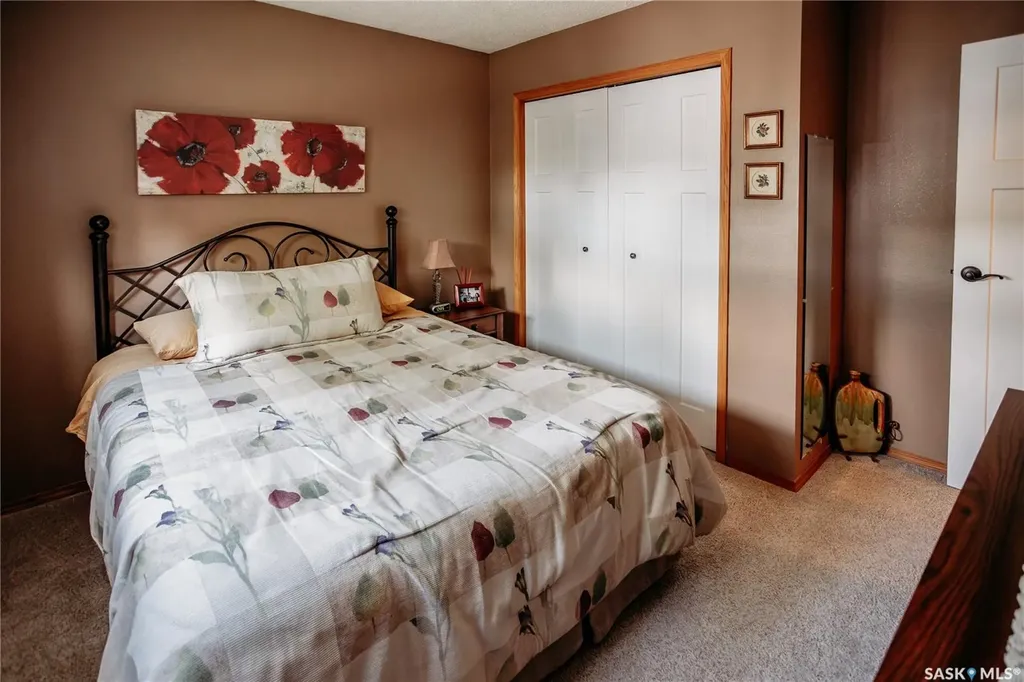 643 Dieppe Drive Weyburn SK S4H 3G4