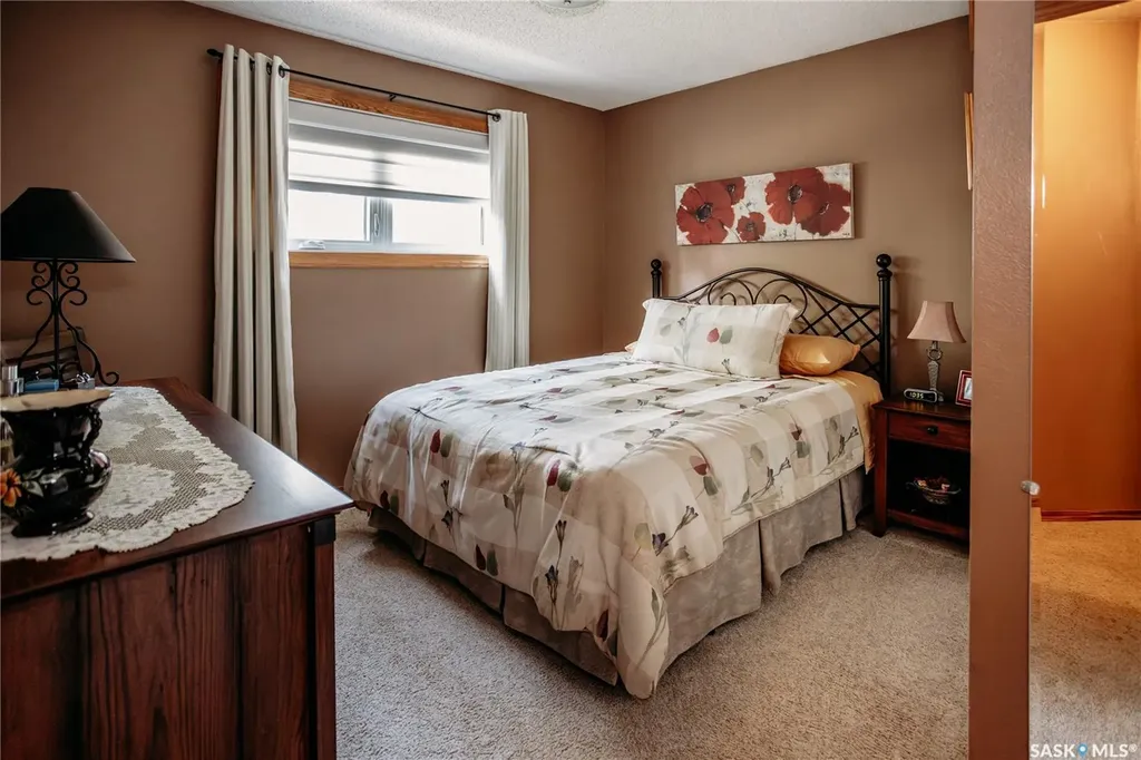 643 Dieppe Drive Weyburn SK S4H 3G4