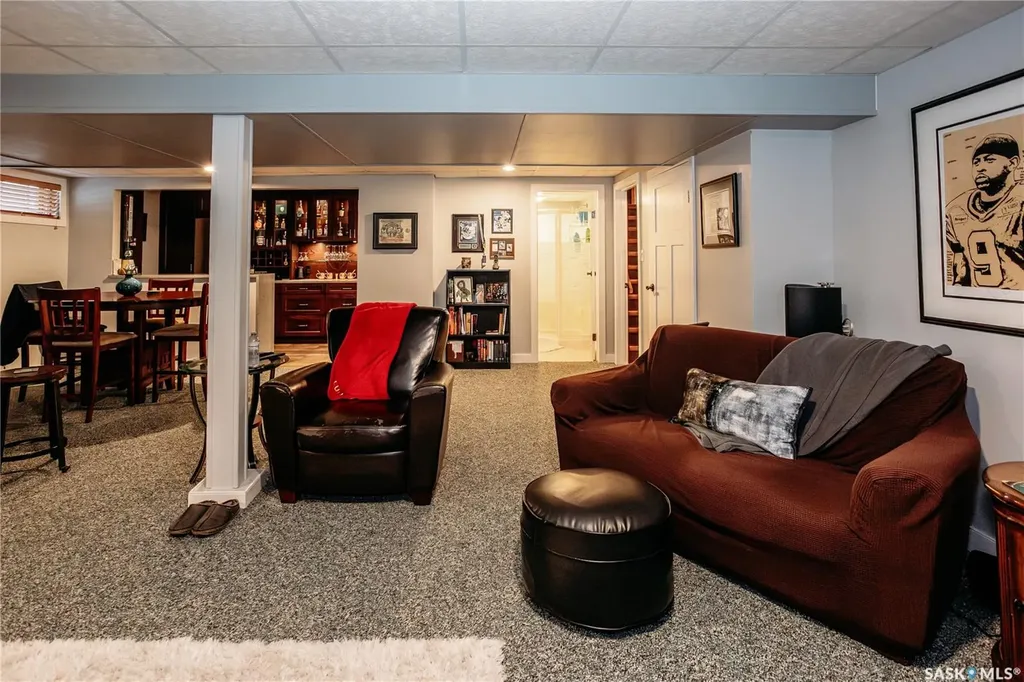 643 Dieppe Drive Weyburn SK S4H 3G4
