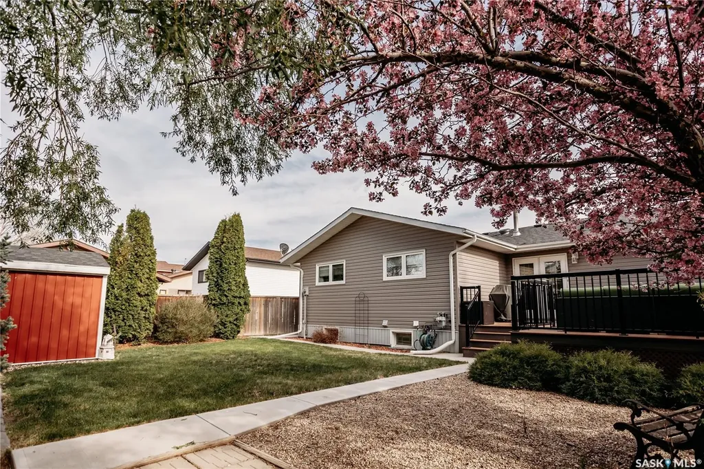 643 Dieppe Drive Weyburn SK S4H 3G4