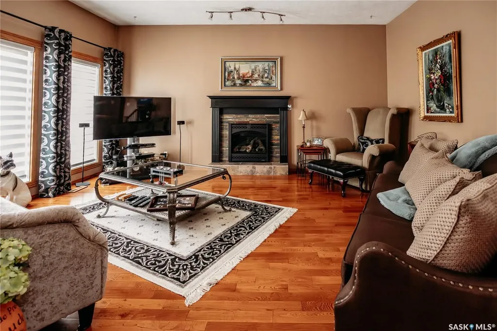 643 Dieppe Drive Weyburn SK S4H 3G4