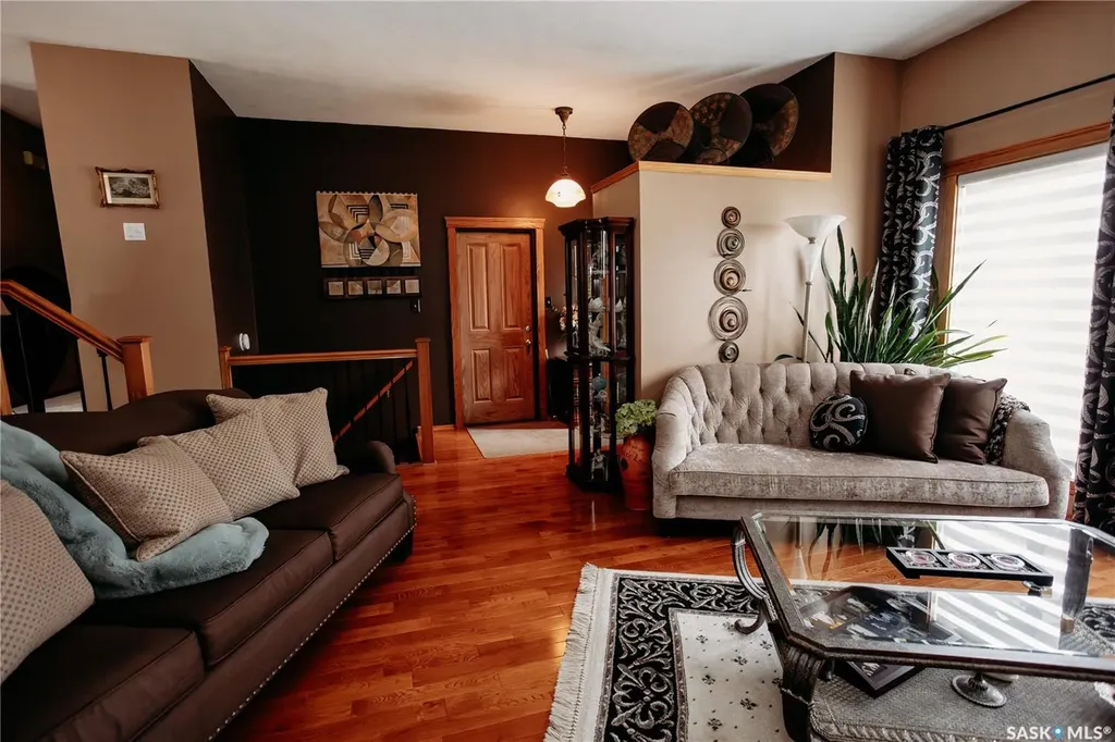 643 Dieppe Drive Weyburn SK S4H 3G4