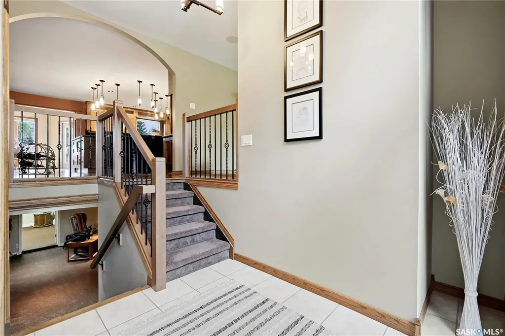 19 Ridgedale Bay White City SK S4L 5B1