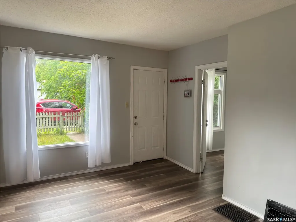 844 13th Street W Prince Albert SK S6V 3H3