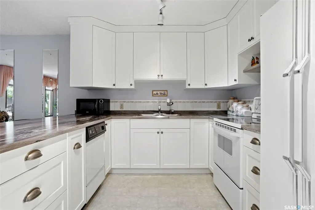 2245 Reynolds Street Regina SK S4V 3N4