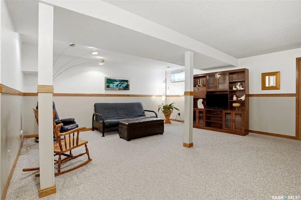 2245 Reynolds Street Regina SK S4V 3N4