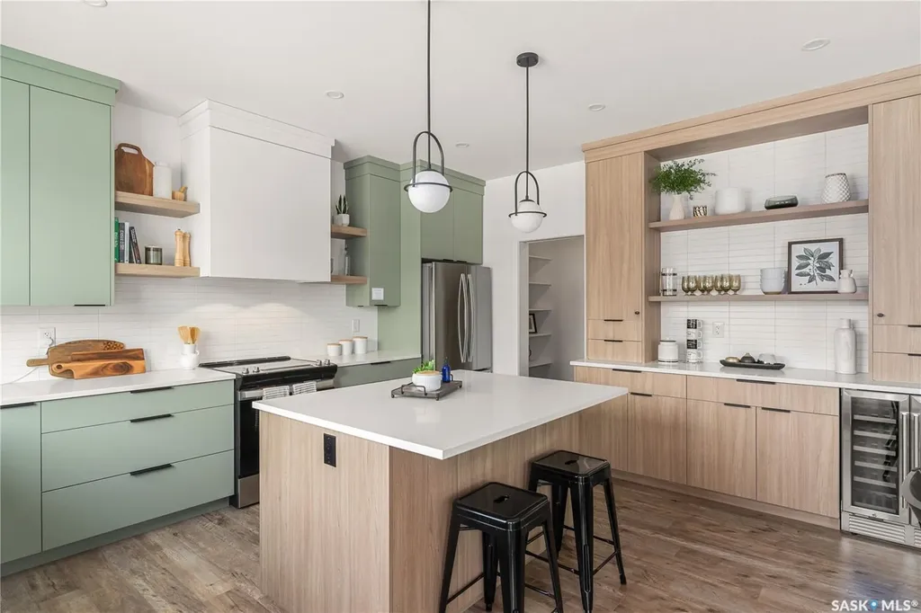 660 Pepper Bend Saskatoon SK S7N 1Y6