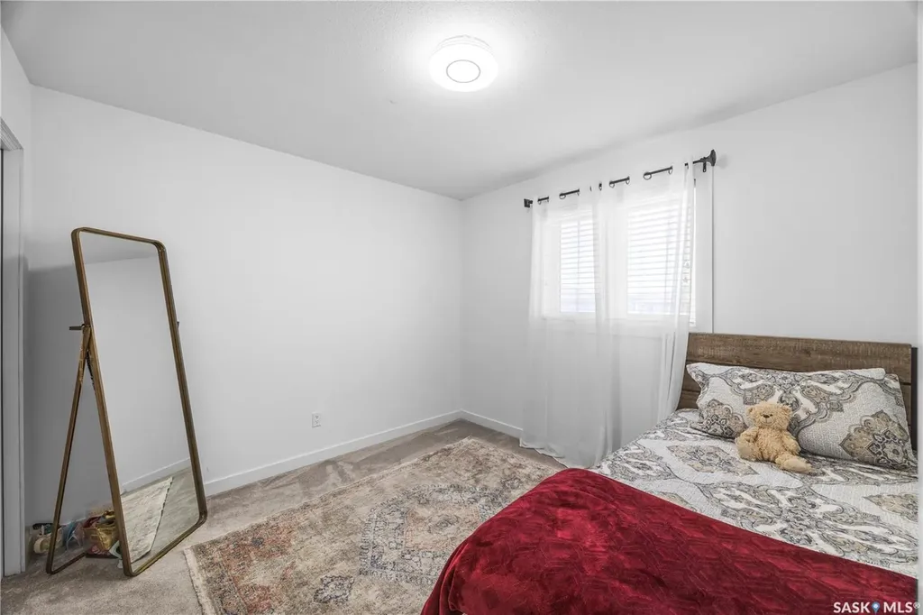 222 Stepney Crescent Saskatoon SK S7T 0A5