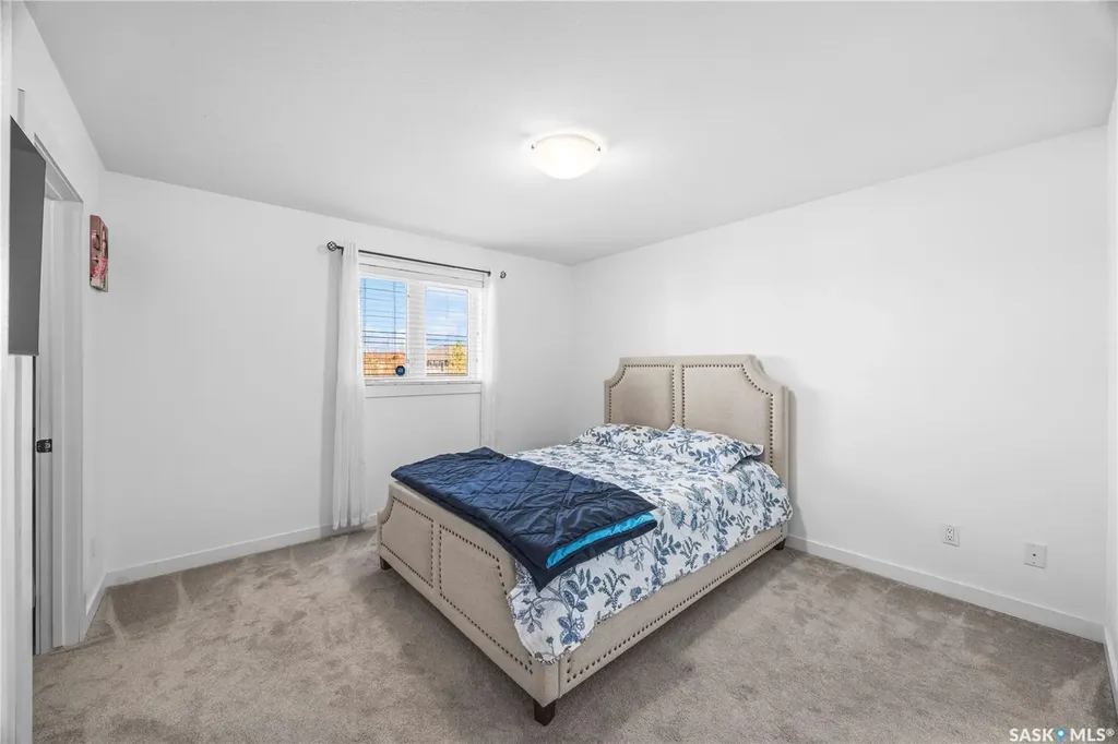 222 Stepney Crescent Saskatoon SK S7T 0A5
