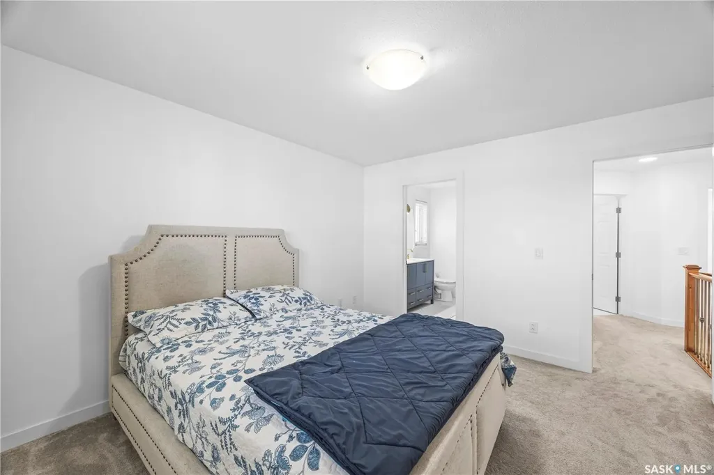 222 Stepney Crescent Saskatoon SK S7T 0A5