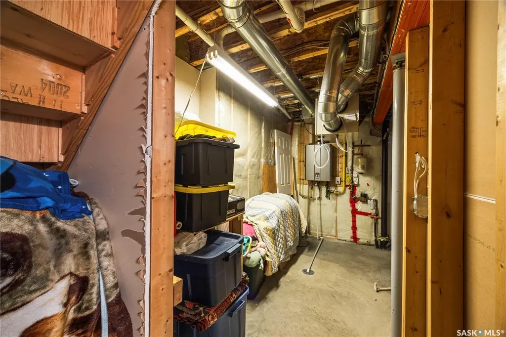222 Stepney Crescent Saskatoon SK S7T 0A5