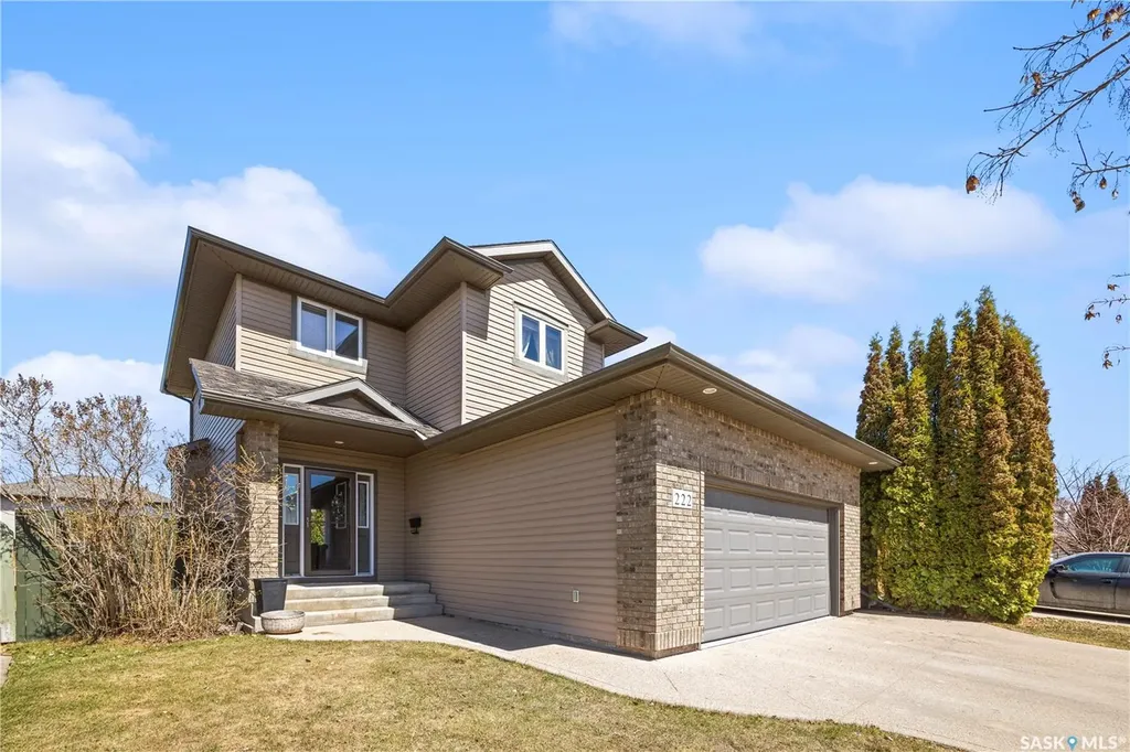 222 Stepney Crescent Saskatoon SK S7T 0A5