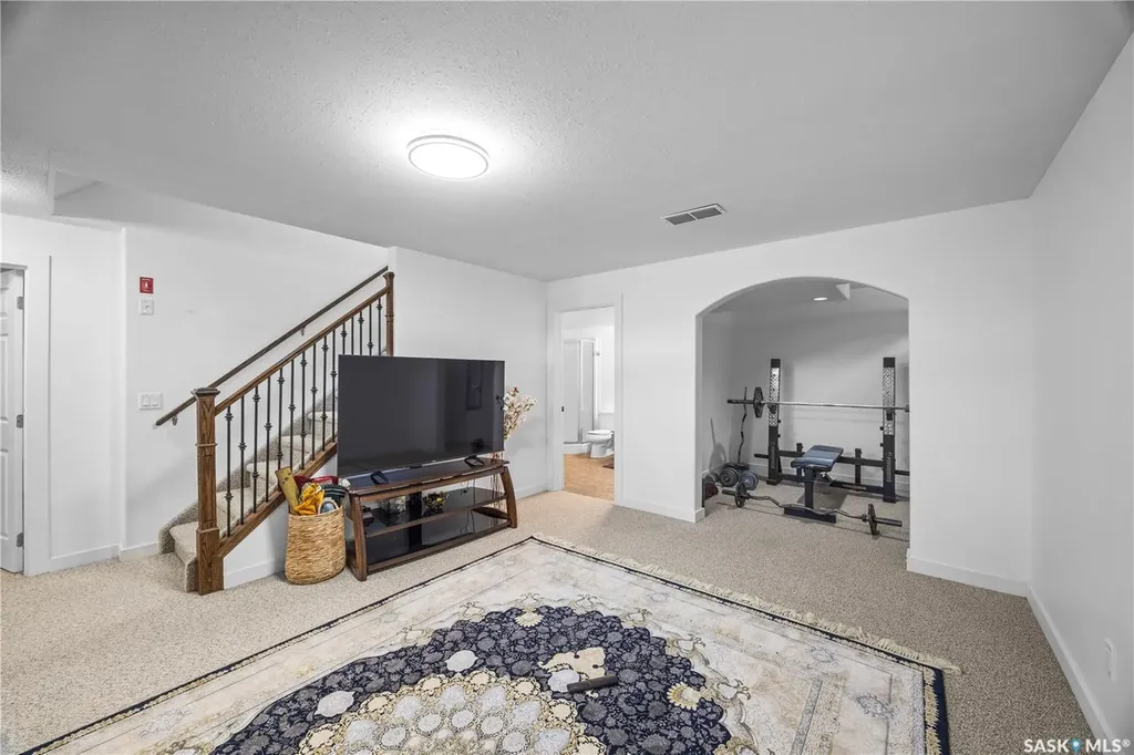 222 Stepney Crescent Saskatoon SK S7T 0A5