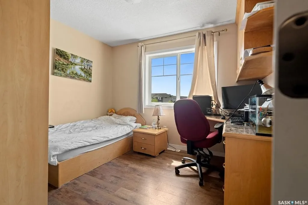 5242 Aerodrome Road Regina SK S4W 0H7