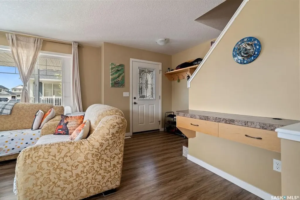5242 Aerodrome Road Regina SK S4W 0H7