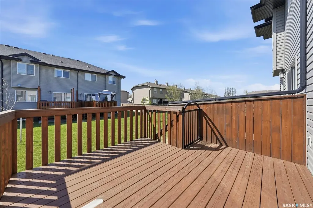 901 4th Street S Martensville SK S0K 2T1