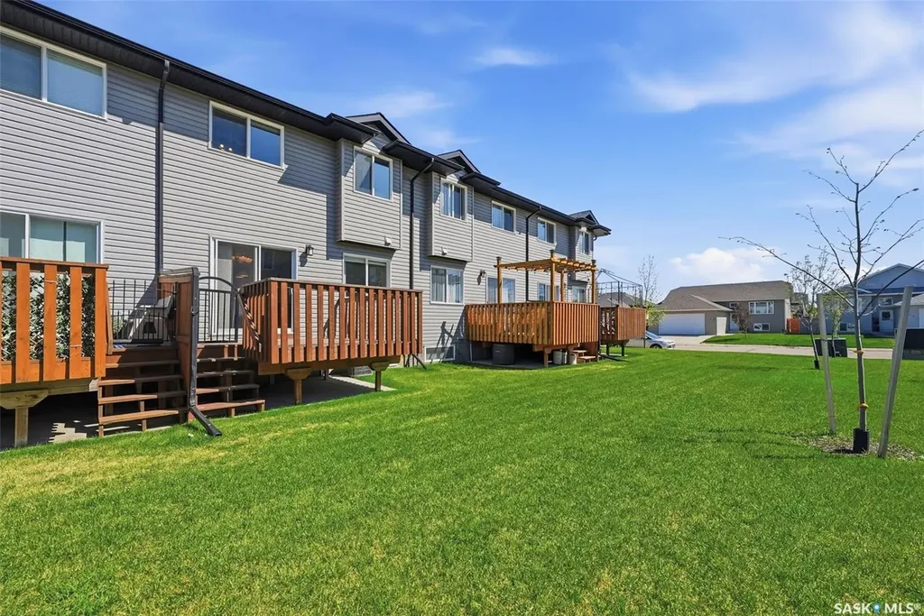 901 4th Street S Martensville SK S0K 2T1