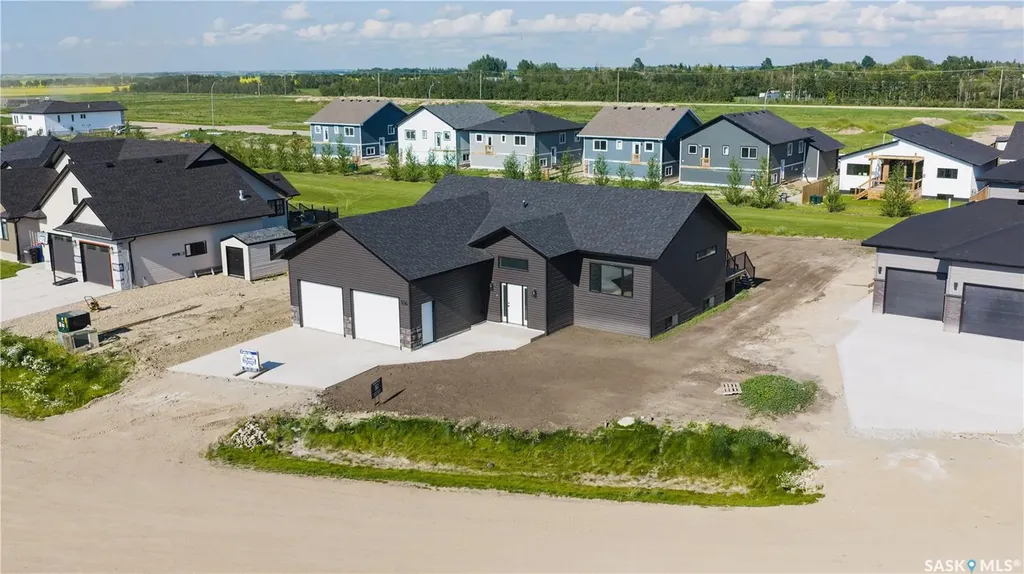 106 Lakewood Drive Humboldt SK S0K 2A0