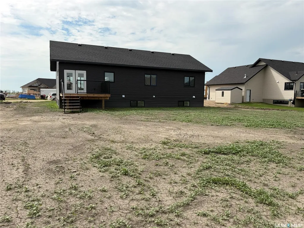 106 Lakewood Drive Humboldt SK S0K 2A0
