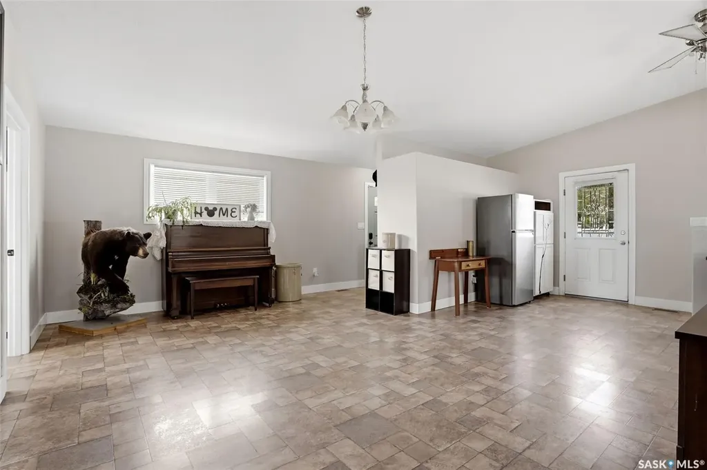807 Woodward Avenue Indian Head SK S0G 2K0