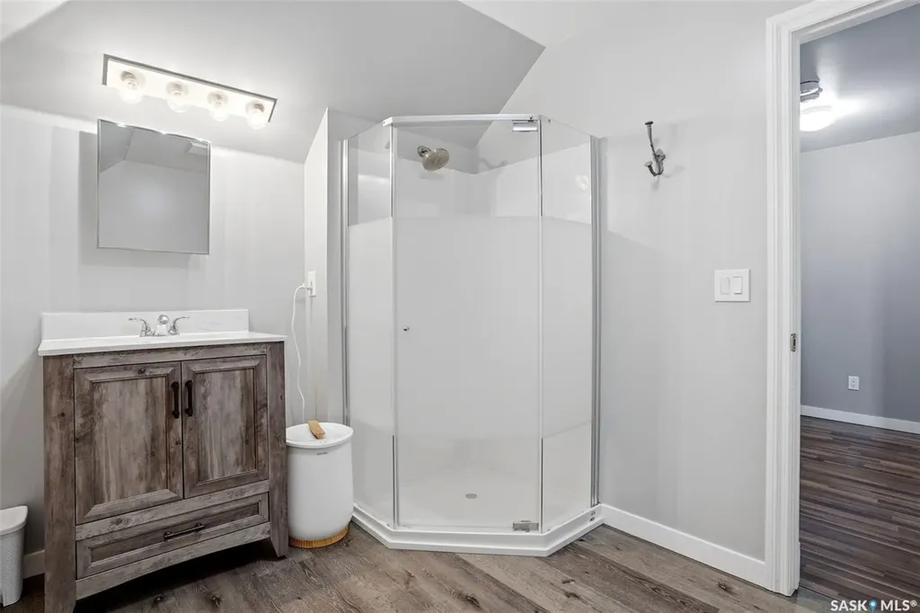 807 Woodward Avenue Indian Head SK S0G 2K0