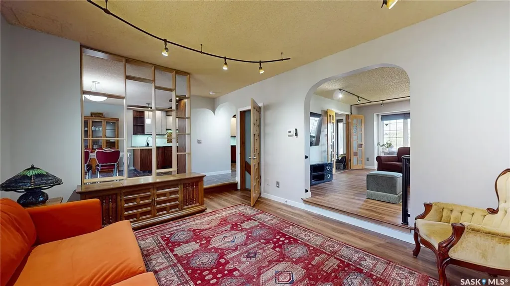 7527 Butler Bay Regina SK S4Y 1B8