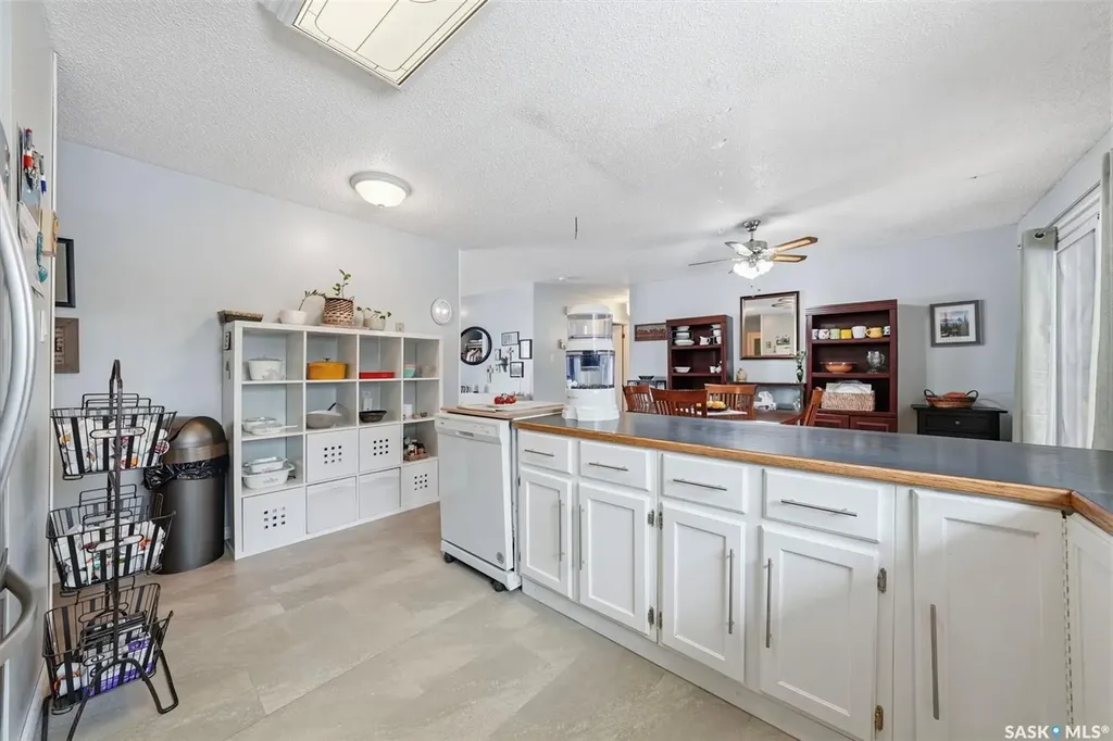 313 7th Avenue W Watrous SK S0K 4T0