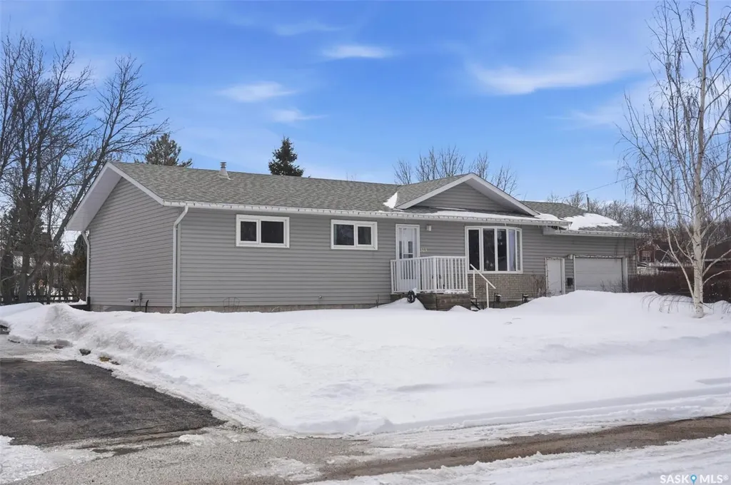 313 7th Avenue W Watrous SK S0K 4T0