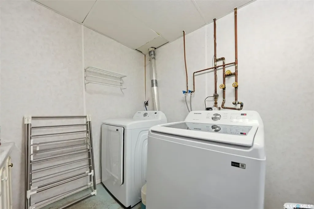 313 7th Avenue W Watrous SK S0K 4T0