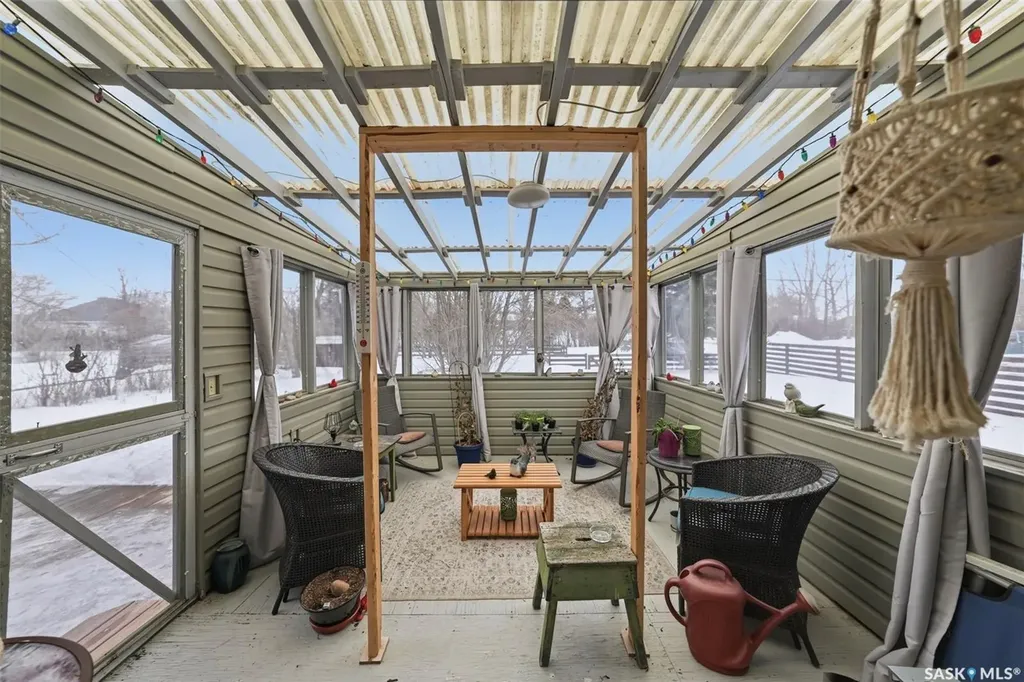 313 7th Avenue W Watrous SK S0K 4T0
