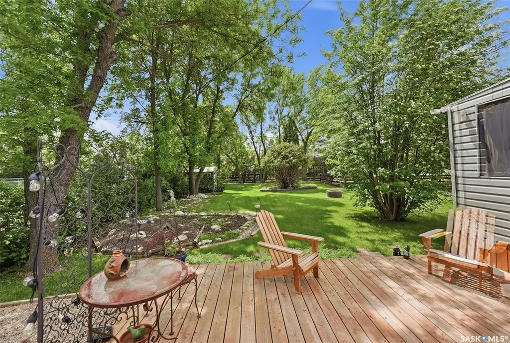 313 7th Avenue W Watrous SK S0K 4T0
