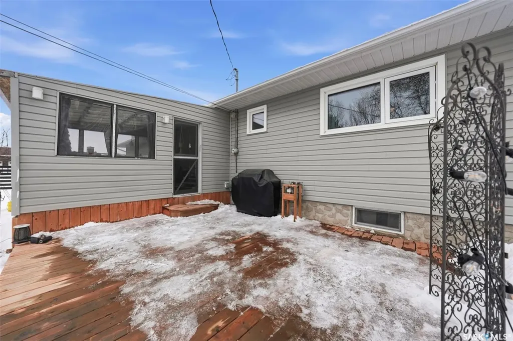 313 7th Avenue W Watrous SK S0K 4T0