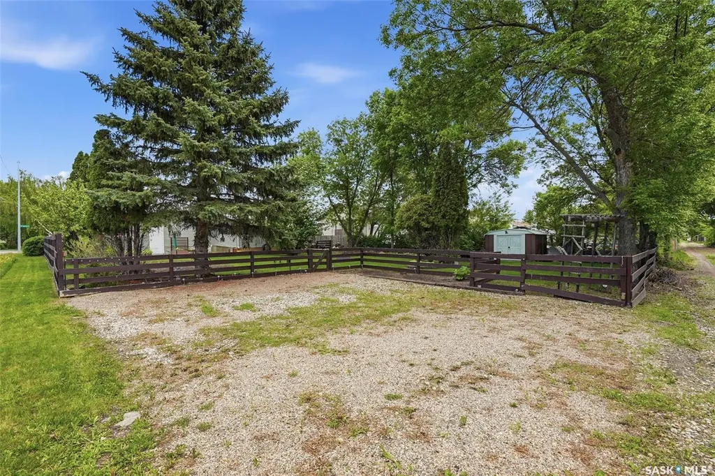 313 7th Avenue W Watrous SK S0K 4T0