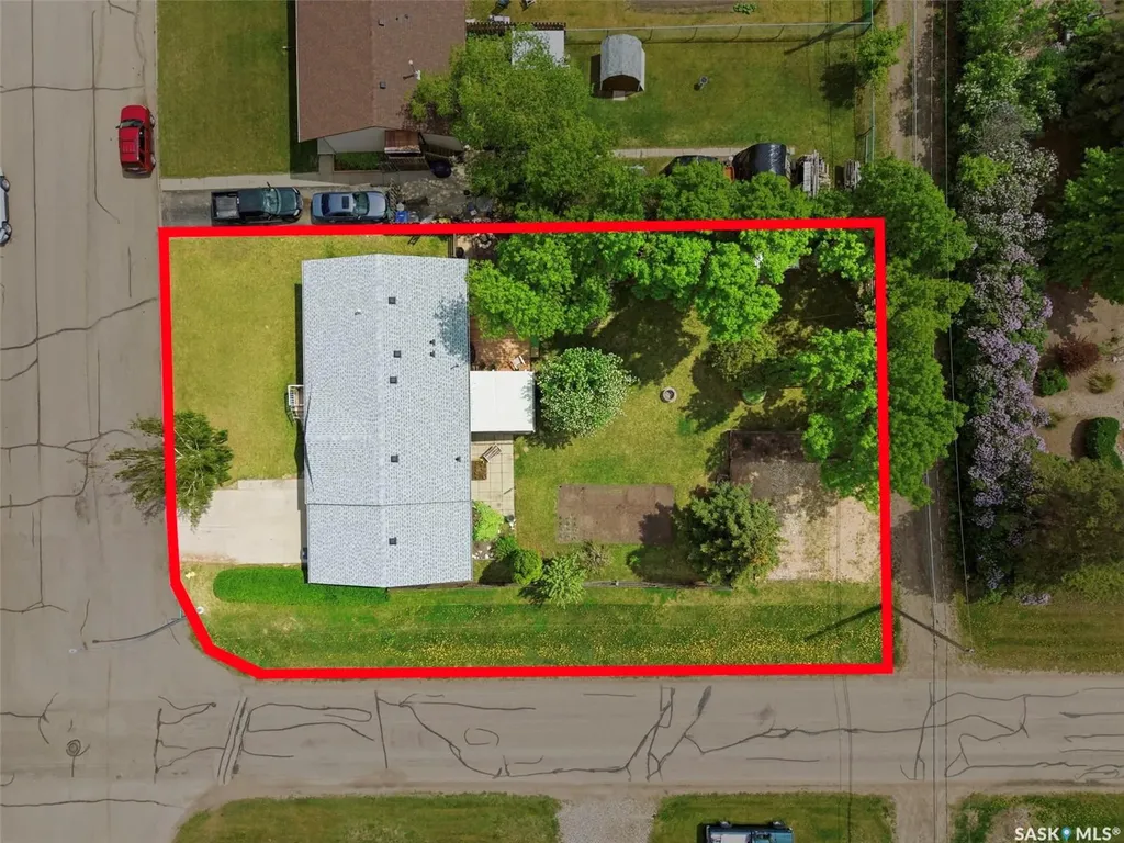 313 7th Avenue W Watrous SK S0K 4T0