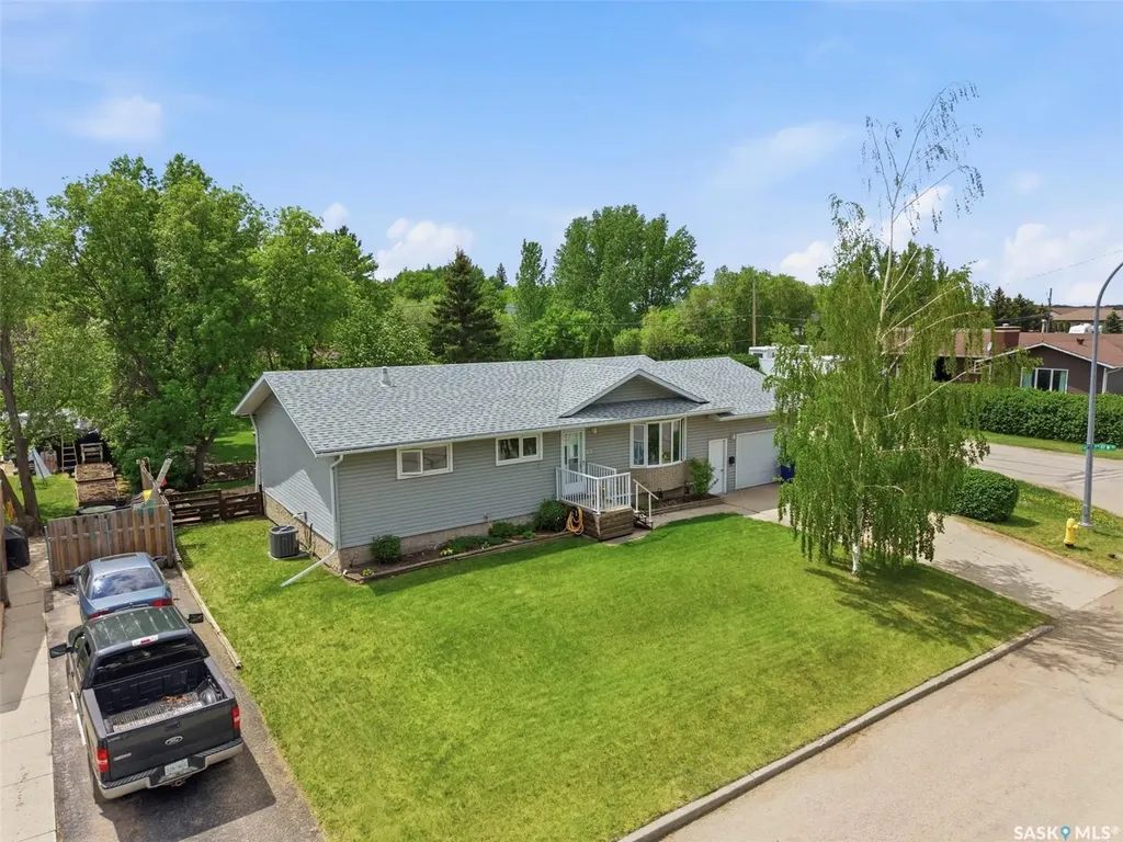 313 7th Avenue W Watrous SK S0K 4T0