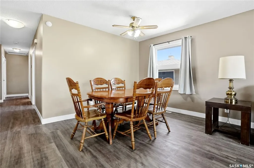 1360 Lacon Street Regina SK S4N 1Y9