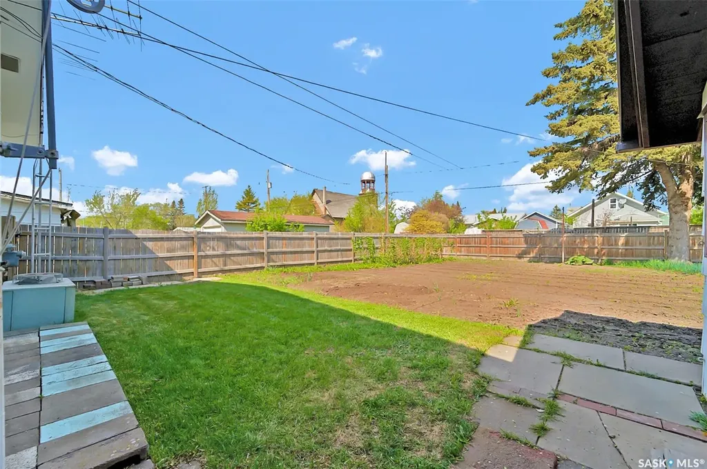 107 3rd Avenue E Blaine Lake SK S0J 0J0