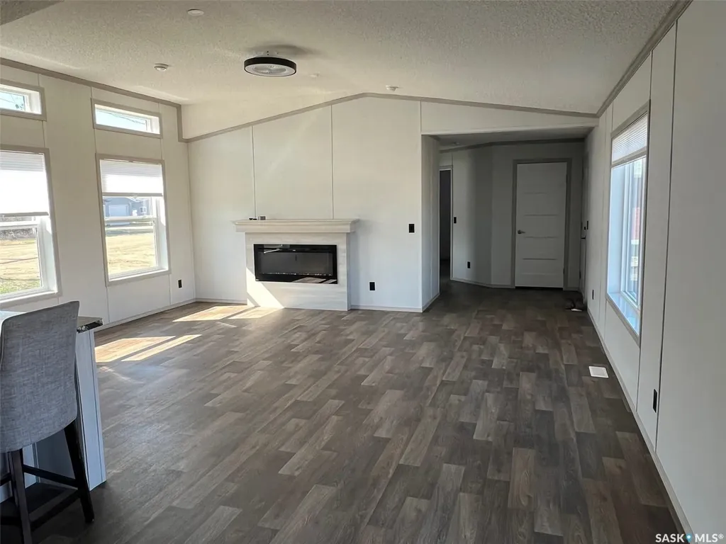 215 1st Street W Meota SK S0M 1X0