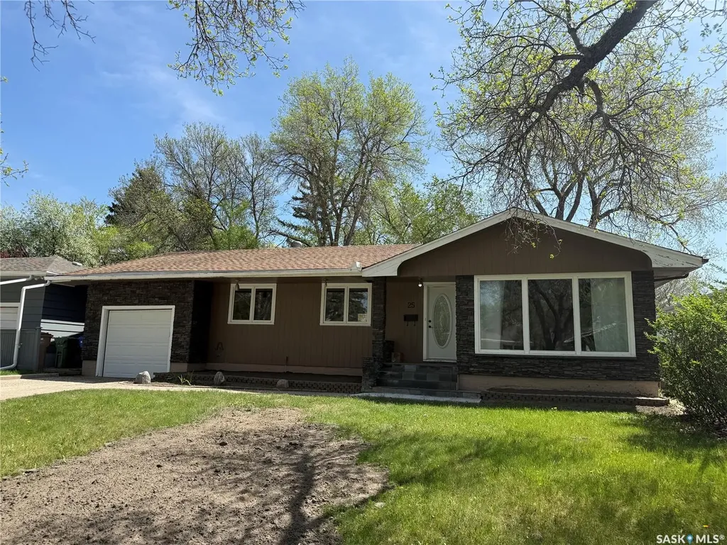 25 Calder Crescent Regina SK S4S 4A5