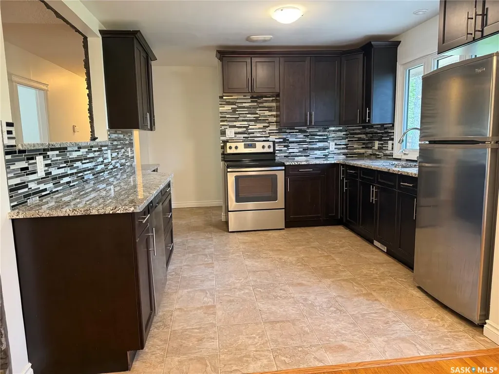 25 Calder Crescent Regina SK S4S 4A5