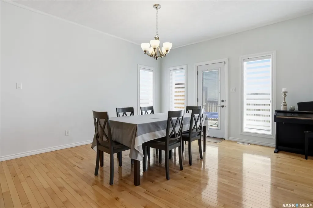 3 Iron Bridge Terrace Moose Jaw SK S6J 0B5