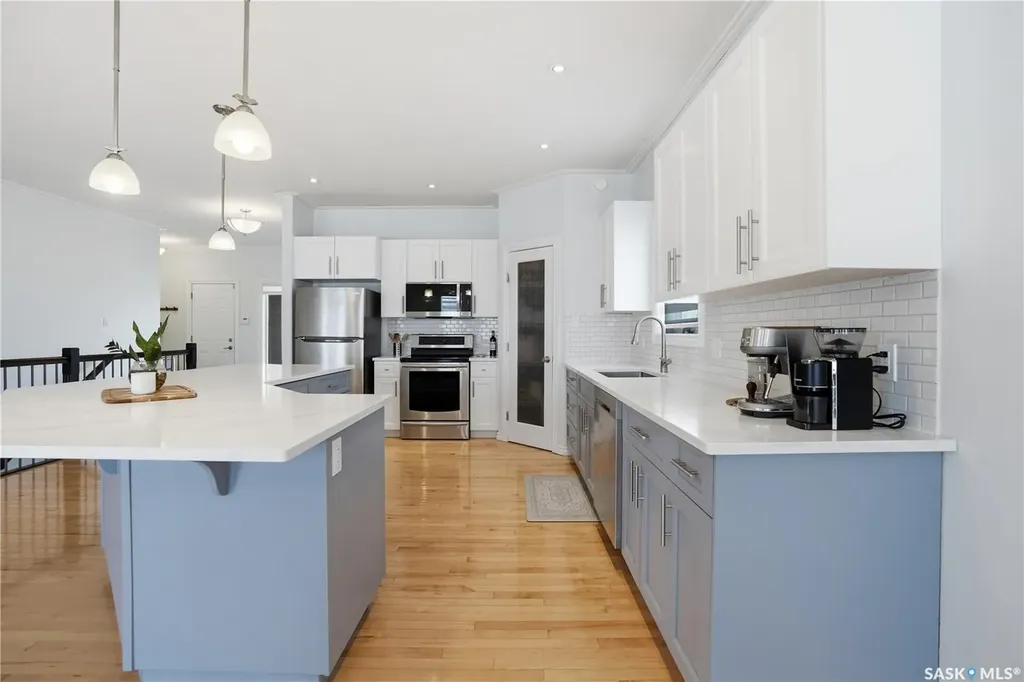 3 Iron Bridge Terrace Moose Jaw SK S6J 0B5