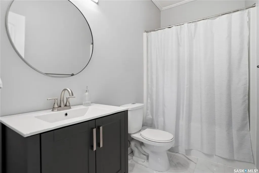 3 Iron Bridge Terrace Moose Jaw SK S6J 0B5