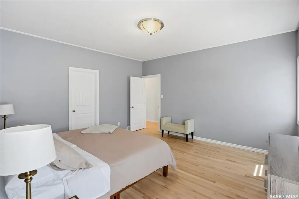 3 Iron Bridge Terrace Moose Jaw SK S6J 0B5