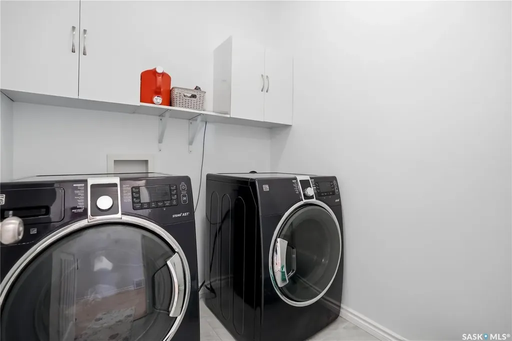 3 Iron Bridge Terrace Moose Jaw SK S6J 0B5