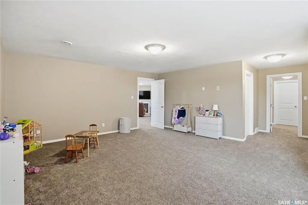 3 Iron Bridge Terrace Moose Jaw SK S6J 0B5