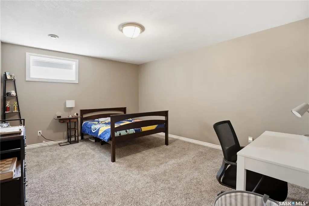 3 Iron Bridge Terrace Moose Jaw SK S6J 0B5